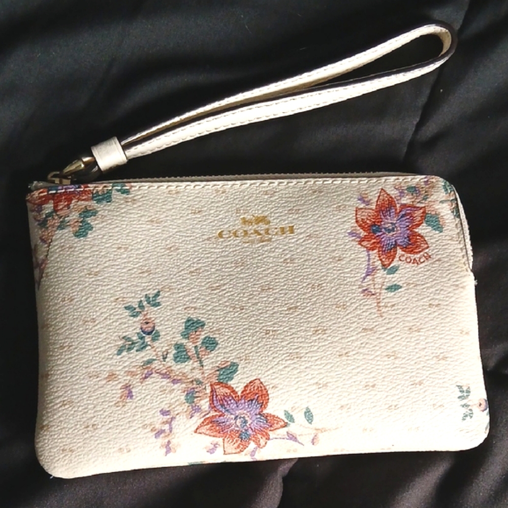 Coach Cream Floral Wristlet